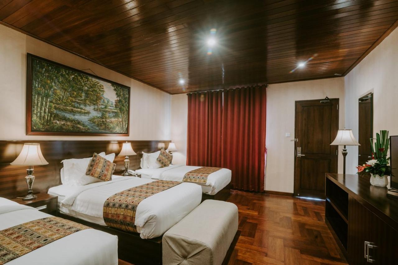 Arthur Suites By Mahavilas Kuta Lombok Extérieur photo
