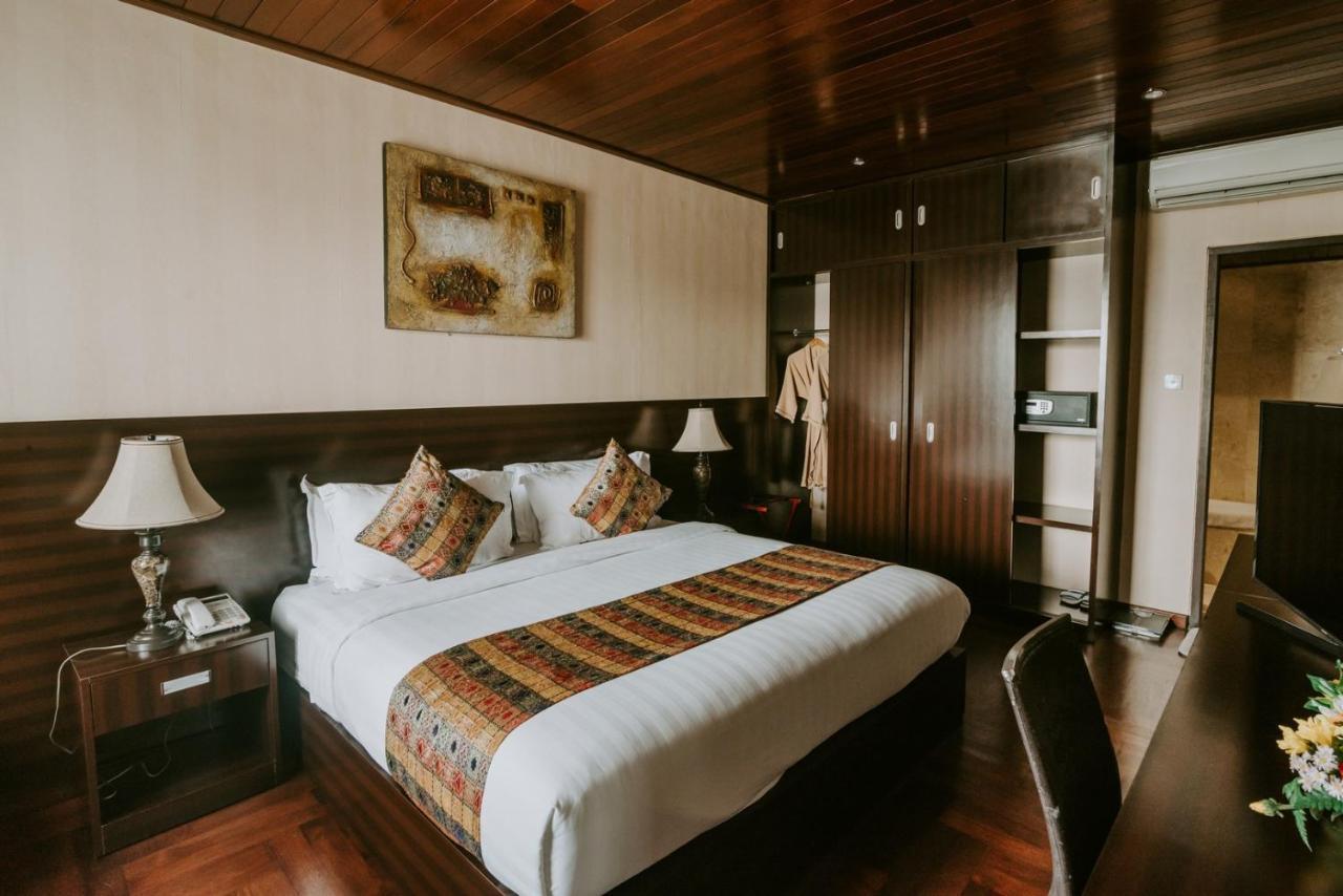 Arthur Suites By Mahavilas Kuta Lombok Extérieur photo